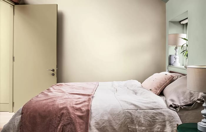 vernici-linea-sikkens-camera-da-letto-beige-e-verde.jpg