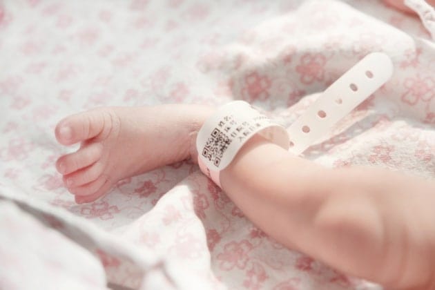 Aborti selettivi: mancano all'appello 23 milioni di bambine Aborti selettivi: mancano all'appello 23 milioni di bambine