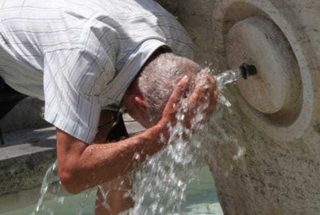 Caldo: Cnr, città sempre più bollenti, arriva mappa aree roventi Caldo: Cnr, città sempre più bollenti, arriva mappa aree roventi