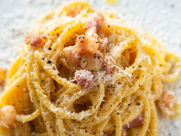 carbonara pasta alla carbonara, guanciale