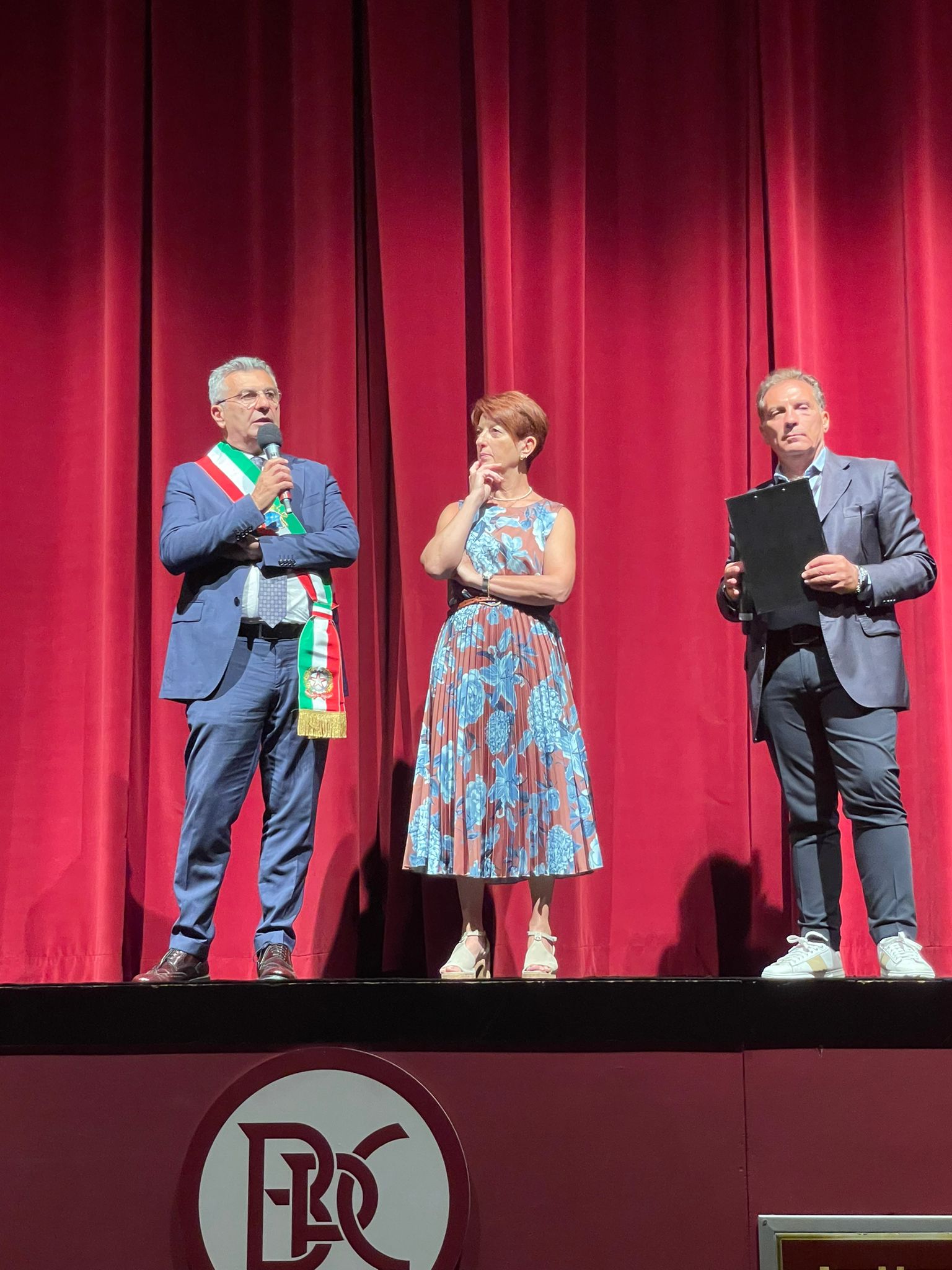 Cassino, il sindaco Salera e l'assessora Tamburrini premiano gli studenti IMG-20240726-WA0006.jpg