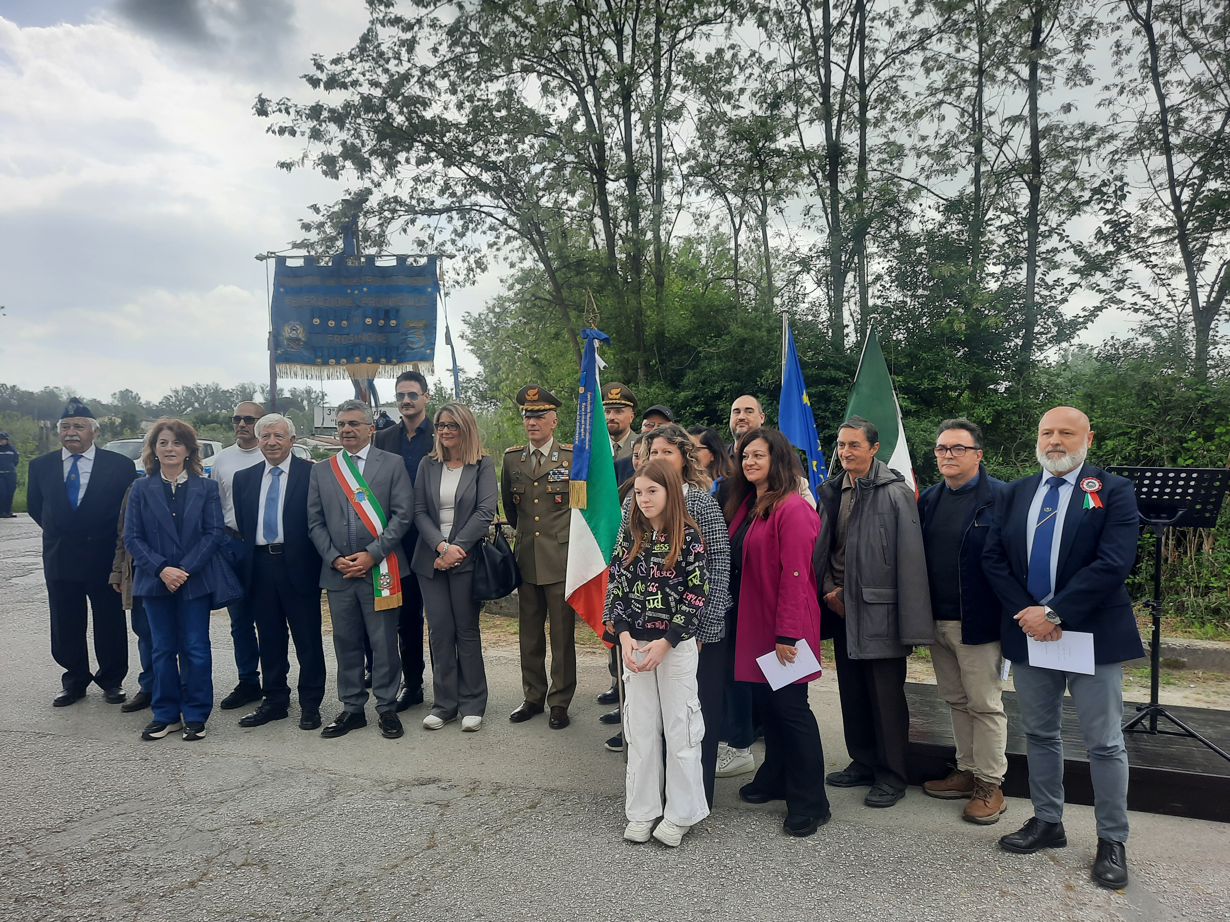Cassino, il viale della Caserma "Lolli Ghetti" intitolato all'eroe Carlo Di Mambro IMG_5543