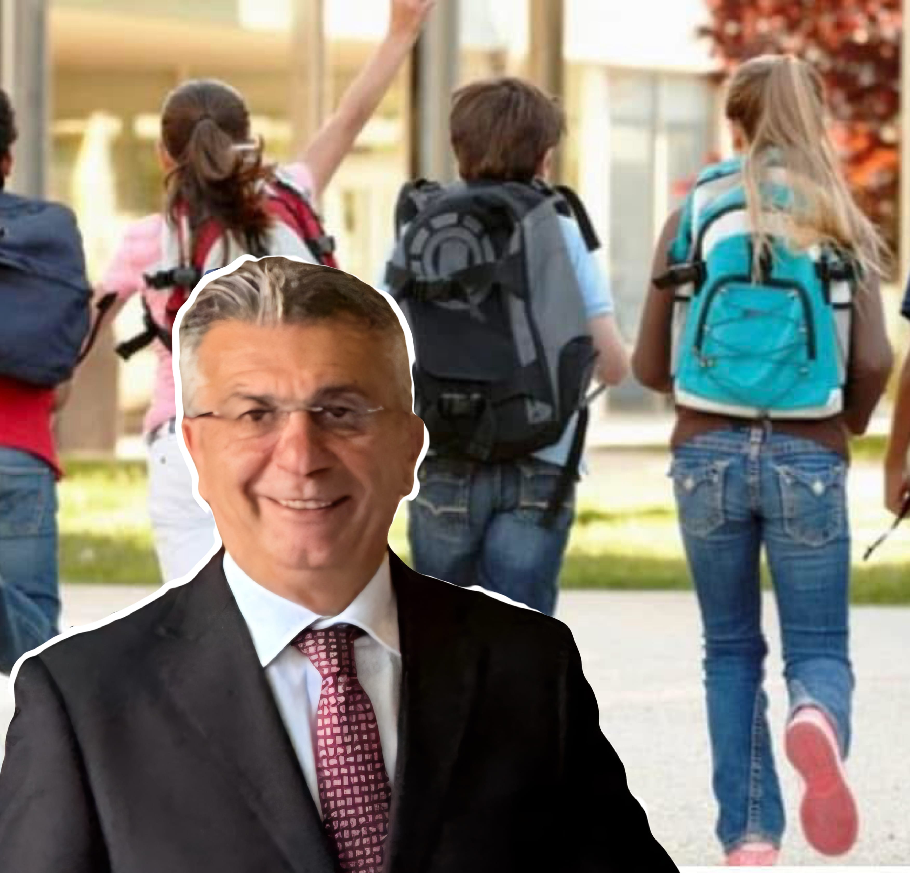 Cassino- Il sindaco Salera augura buon inizio anno scolastico ad alunni e insegnanti. MagicEraser_250911_075742