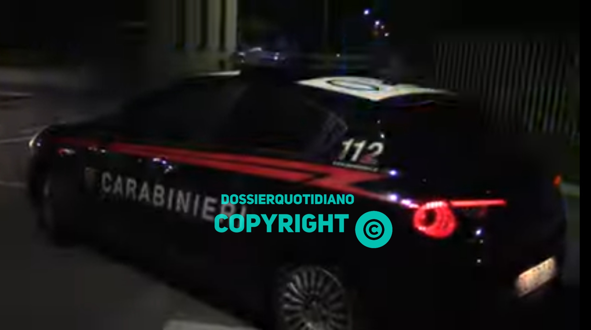 Tenta di rapinarla con un asse di legno e chiodi. Arrestato. Photo_1693902675158.jpg