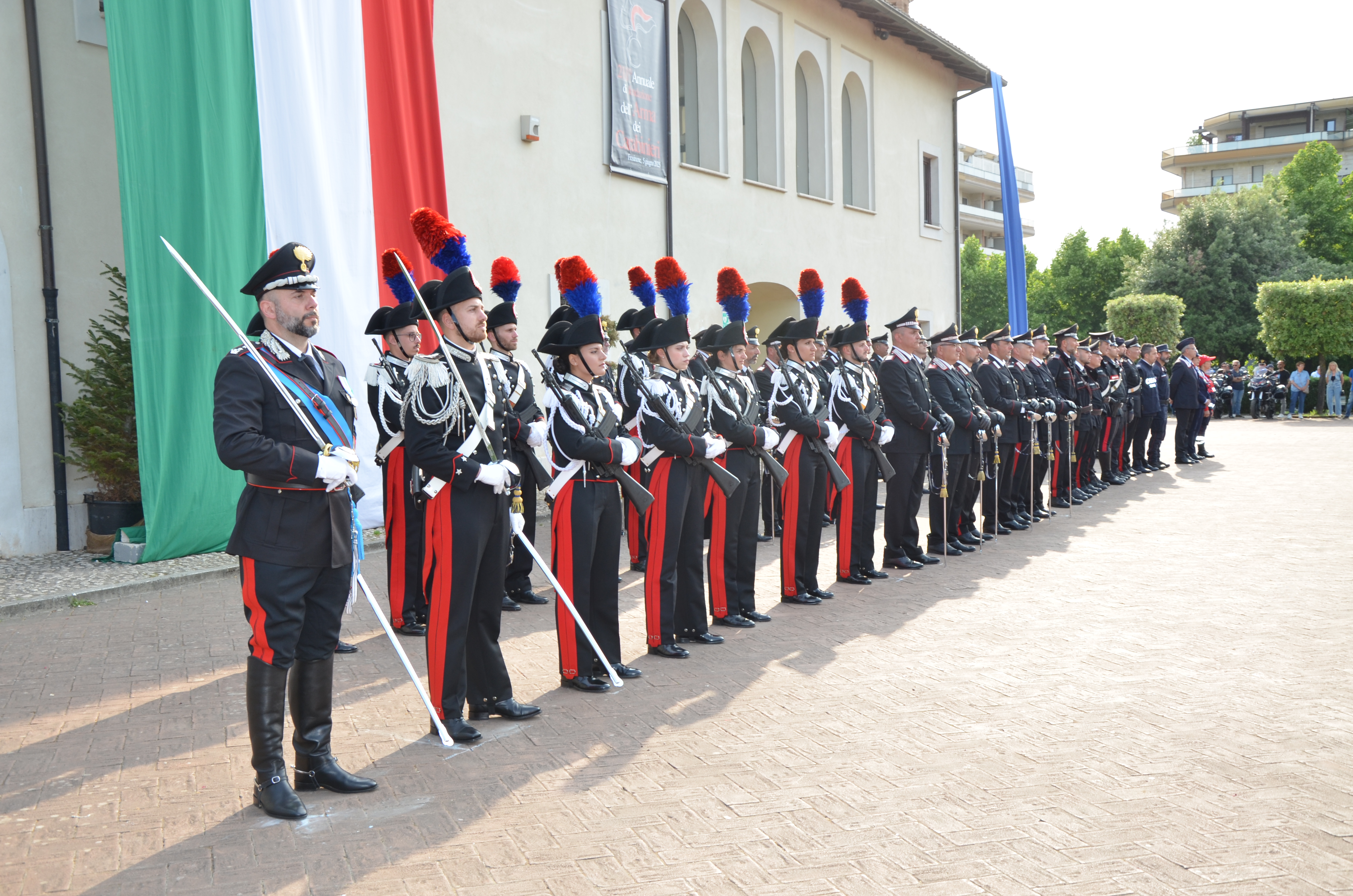Frosinone, la Villa Comunale si tinge di rossoblù: il 5 giugno si celebra il 212° Annuale dell'Arma dei Carabinieri IMG_7424