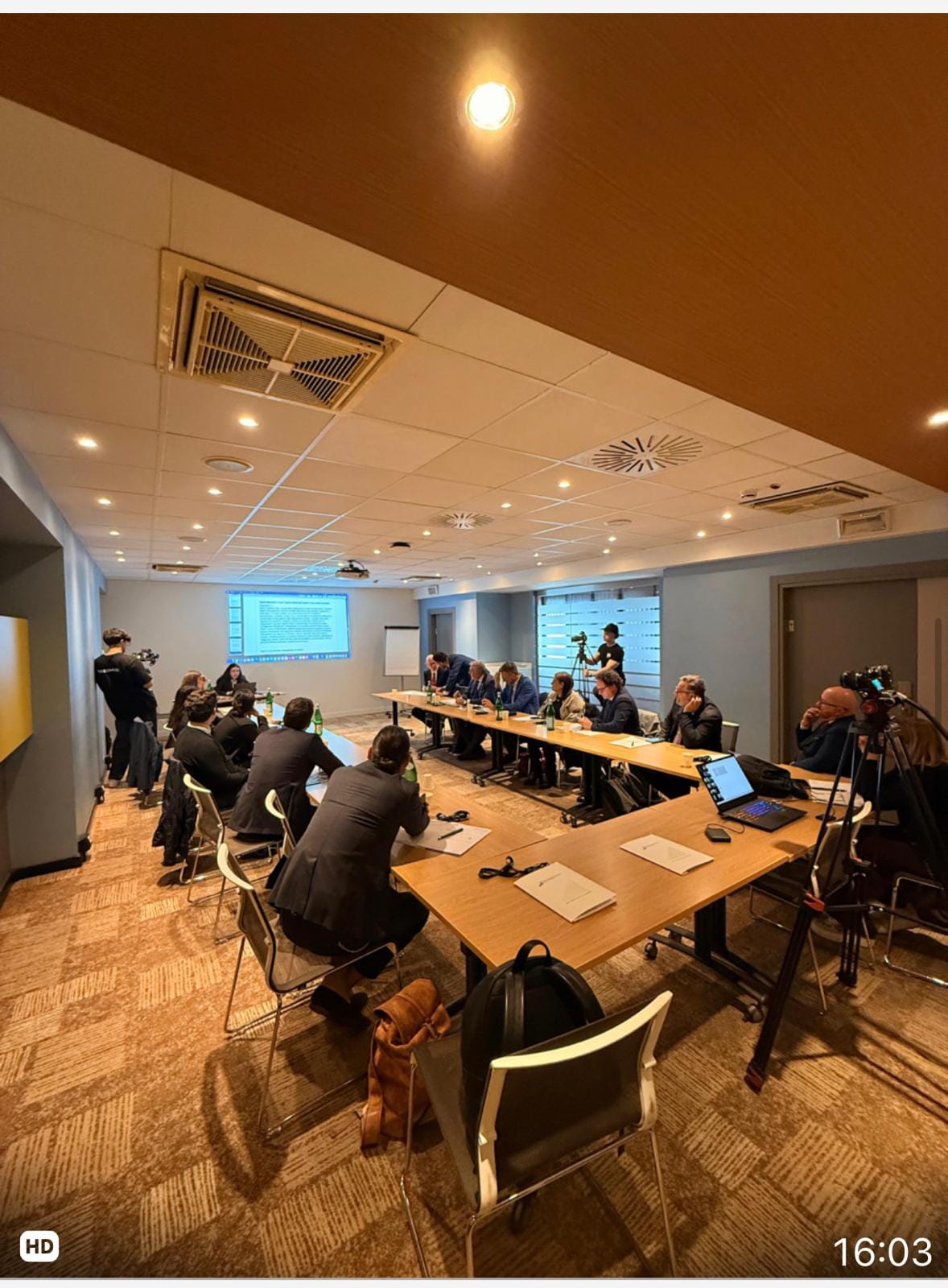 Partecipanti a un corso Broker Associati sull'accesso al credito a Milano