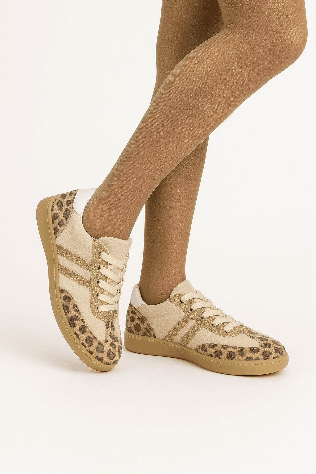 Sneakers: L'Anima della Città a I Tuoi Piedi Sneakers: L'Anima della Città a I Tuoi Piedi