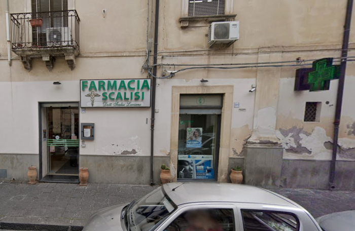 652038567e5b2_farmacia-scalisi.png