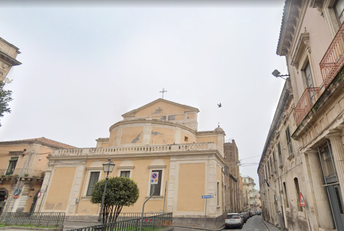 basilica-collegiata-di-san-sebastiano-acireale.png