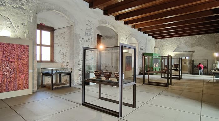 Sale espositive 2 del Castello Ursino: dipinti e opere d'arte siciliane