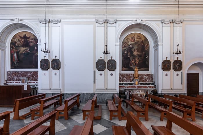 chiesa-di-santa-maria-di-gesu-3.jpeg