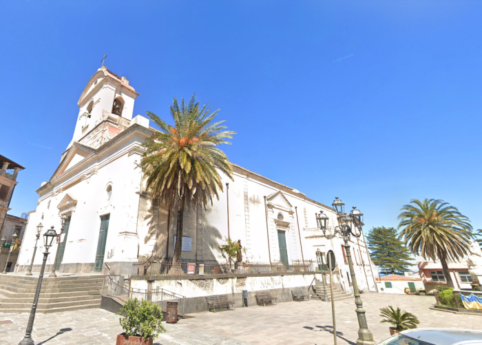 chiesa-madre-del-rosario-piedimonte-etneo.png