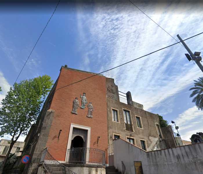 chiesa-parrocchiale-del-ss-salvatore-acirele.png