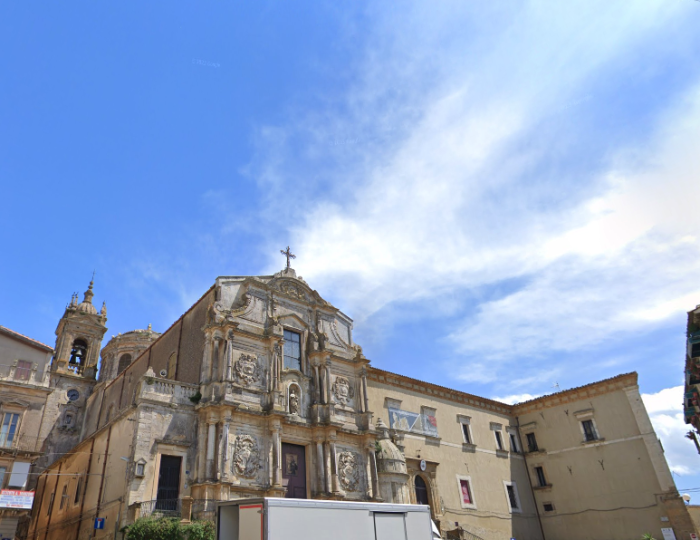chiesa s francesco dassisi caltagirone.png