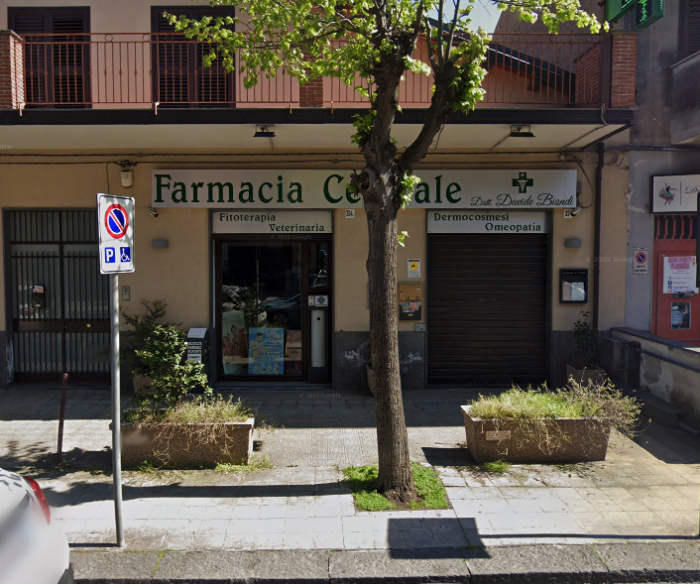 farmacia-centrale-s-g-lapunta.png