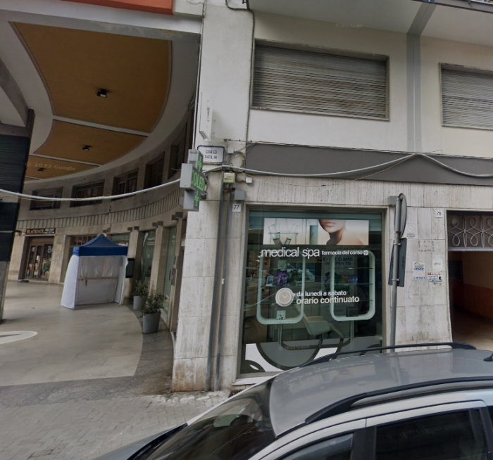 farmacia-del-corso.png