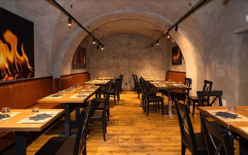 Interni Locanda Cerami Pizzeria Catania