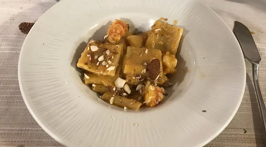 paccheri-anti-pasti-ristorante-osteria-antica-marina-catania.webp
