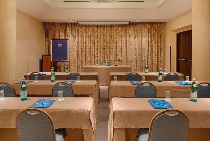 meeting-room-nh-catania-centro.jpeg