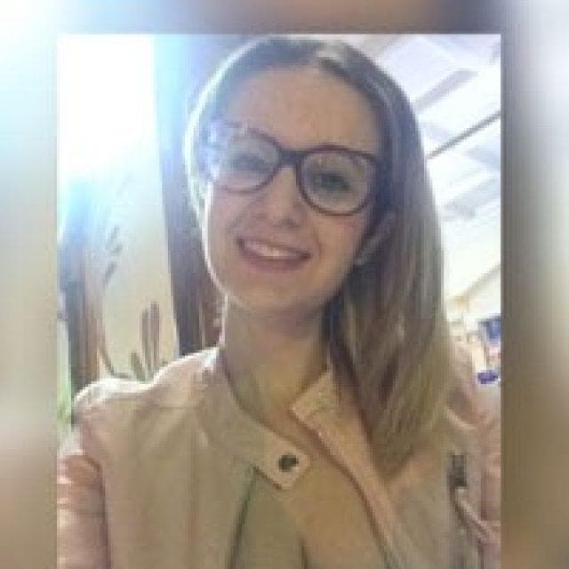 Nicoletta C. - Studentessa universitaria Nicoletta C. - Studentessa universitaria