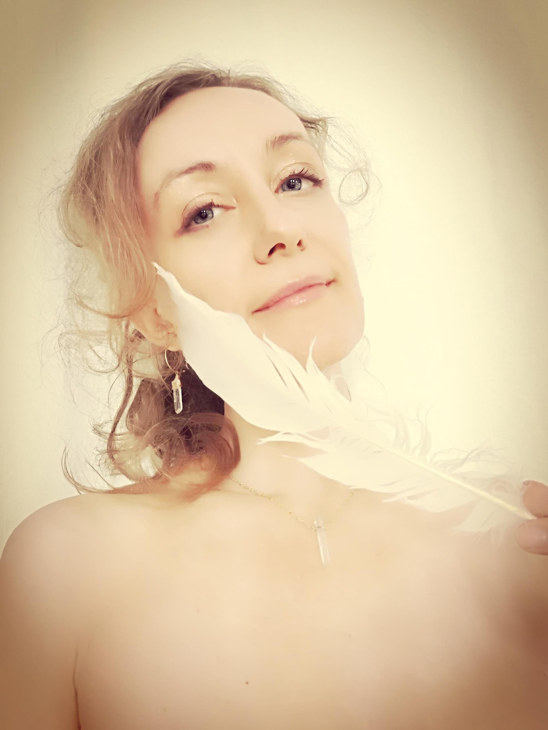 Come la Via Spirituale del Ciclo Mestruale mi ha alleggerita anche dalla paura della morte Come la Via Spirituale del Ciclo Mestruale mi ha alleggerita anche dalla paura della morte