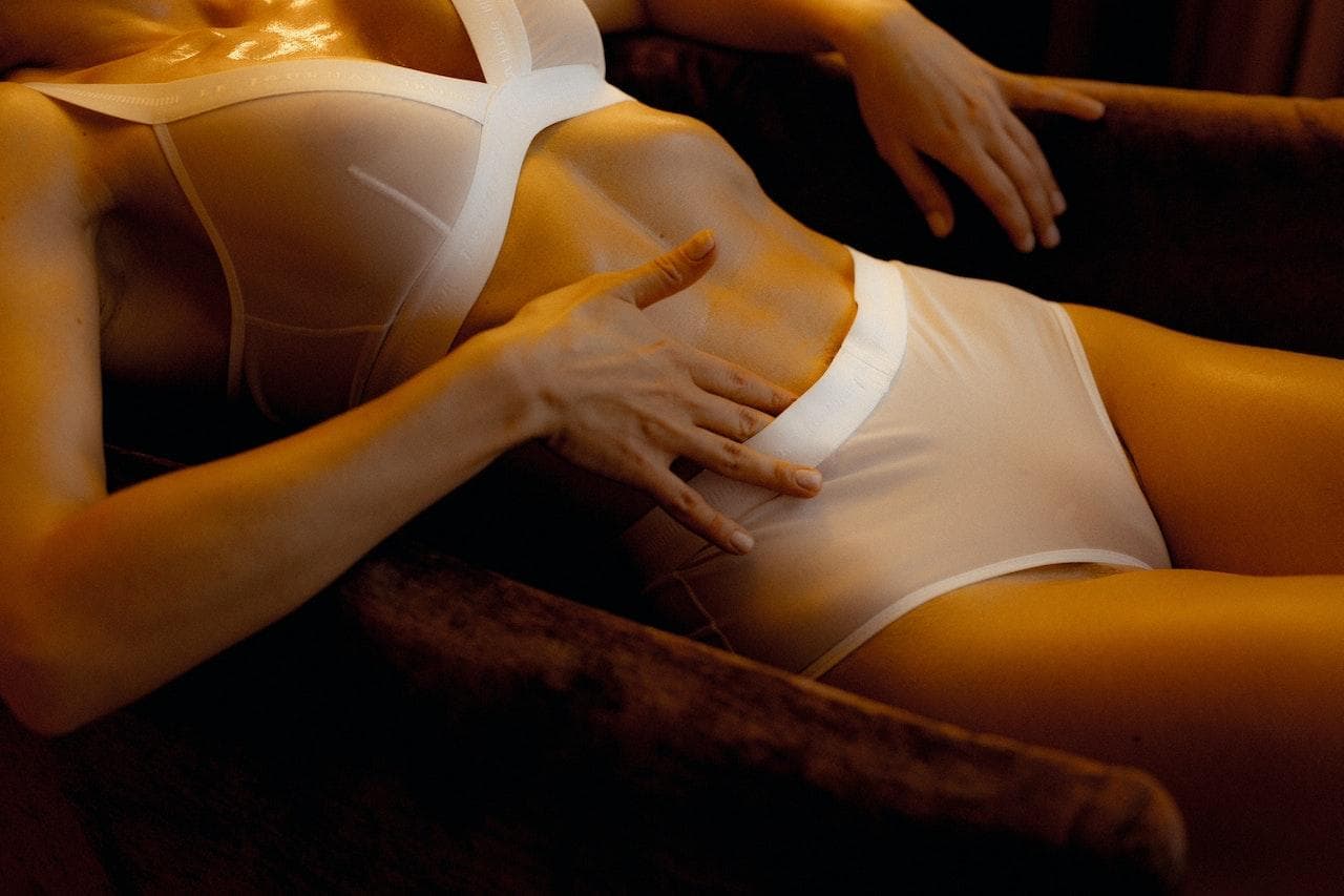 Autoerotismo femminile. Dalla vergogna alla celebrazione di un atto naturale e spirituale Autoerotismo femminile. Dalla vergogna alla celebrazione di un atto naturale e spirituale