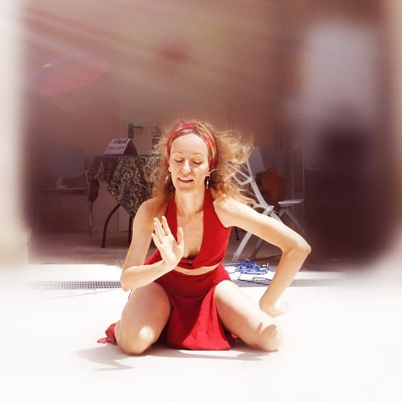 Scongela le tue emozioni, riattiva l’energia e migliora il benessere del tuo Utero-Cuore Scongela le tue emozioni, riattiva l’energia e migliora il benessere del tuo Utero-Cuore