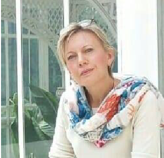 Silvia C. Silvia C.