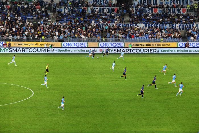 albatrosmedia-pubblicita-allo-stadio-roma11.jpeg
