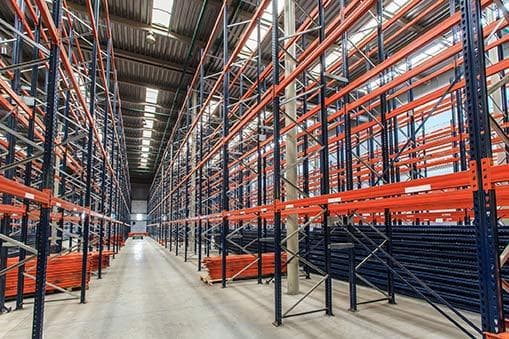 Come scegliere la migliore soluzione per le tue esigenze di scaffalature Come scegliere la migliore soluzione per le tue esigenze di scaffalature