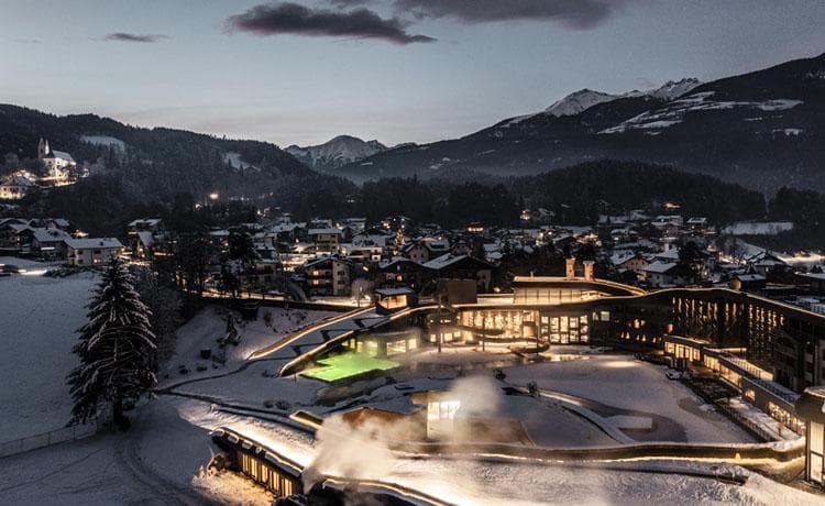 A hotel with a Neveplast ski slope on the roof: introducing the new Falkensteiner A hotel with a Neveplast ski slope on the roof: introducing the new Falkensteiner