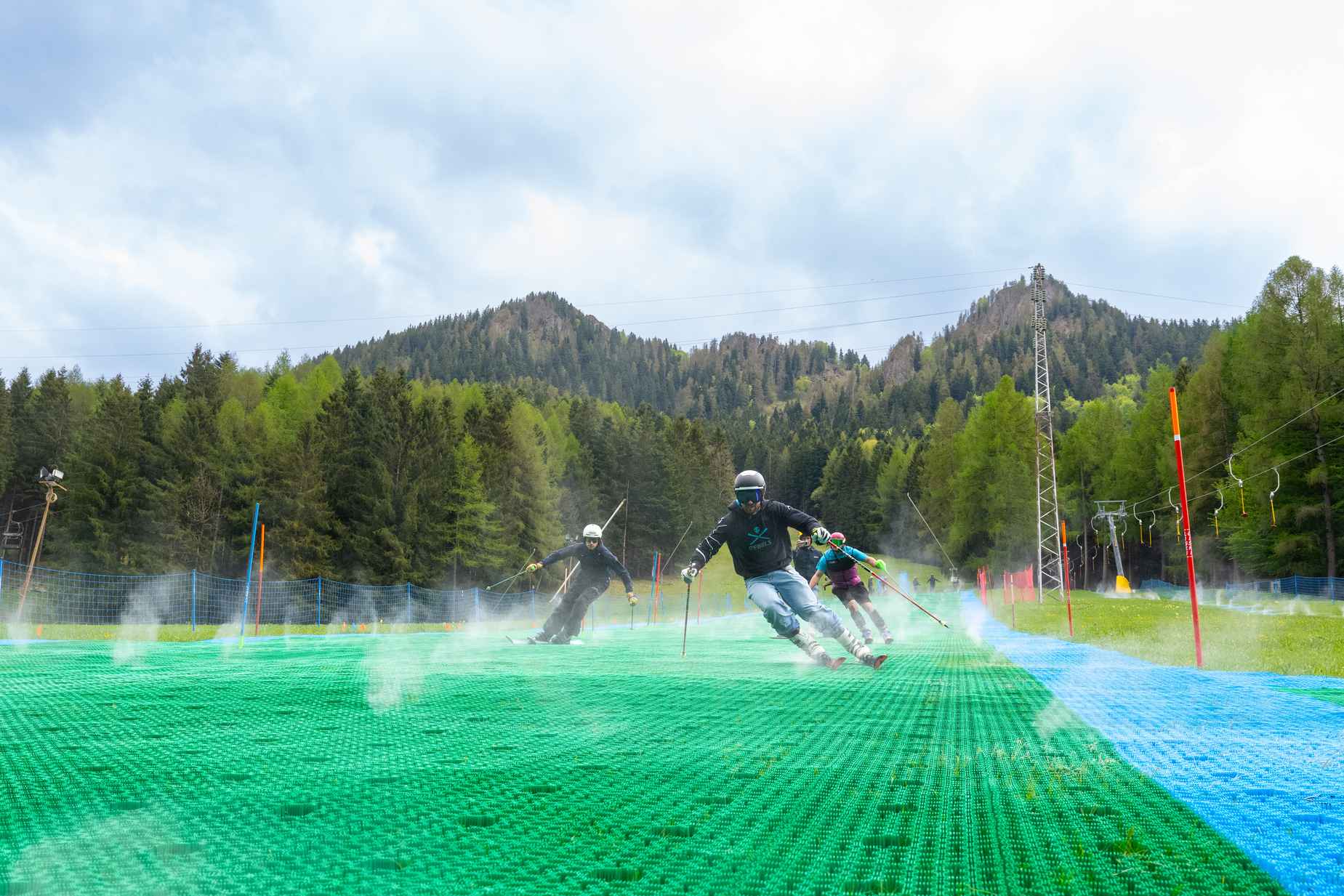 Synthetic dry ski slope training near Bergamo by Neveplast Synthetic dry ski slope training near Bergamo by Neveplast