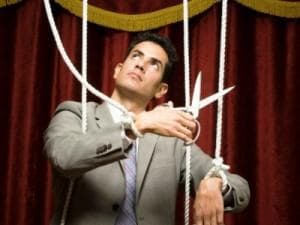 chiudere una relazione Chiudere una relazione a causa del controllo