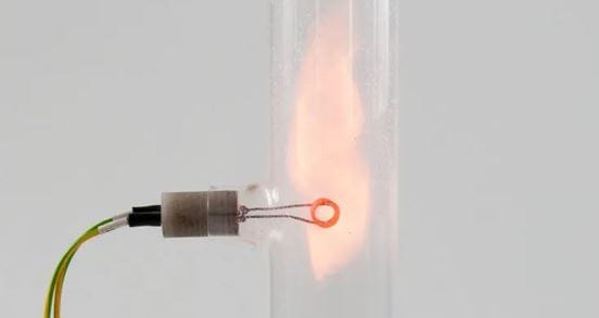 ATEX e caratterizzazione delle sostanze: test su polveri plastiche. ATEX e caratterizzazione delle sostanze: test su polveri plastiche.