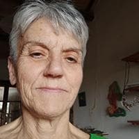 Pina Valenti, operatrice olistica Pina Valenti, operatrice olistica