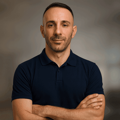 Simone Cusano - Direttore Tecnico Elettronica Cusano Simone Cusano Direttore Tecnico Elettronica Cusano esperto impianti TV