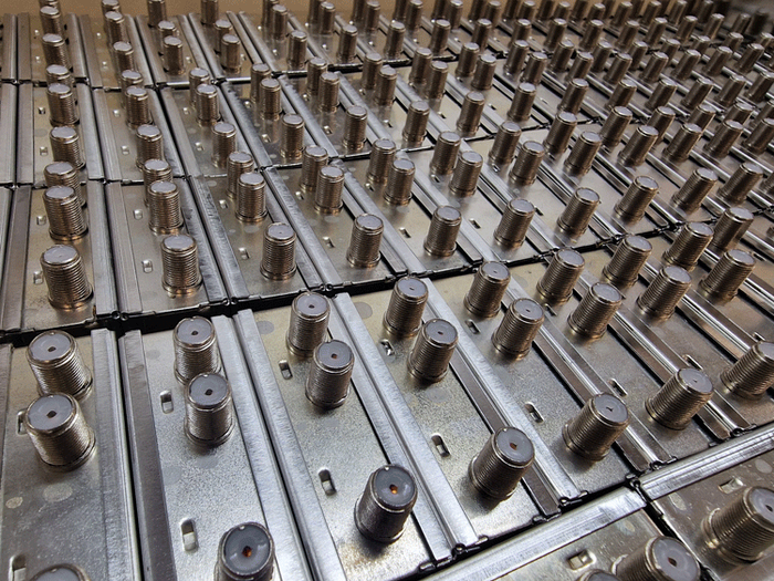 Elettronica Cusano - produzione made in italy di amplificatori TV Elettronica Cusano - produzione made in italy di amplificatori TV