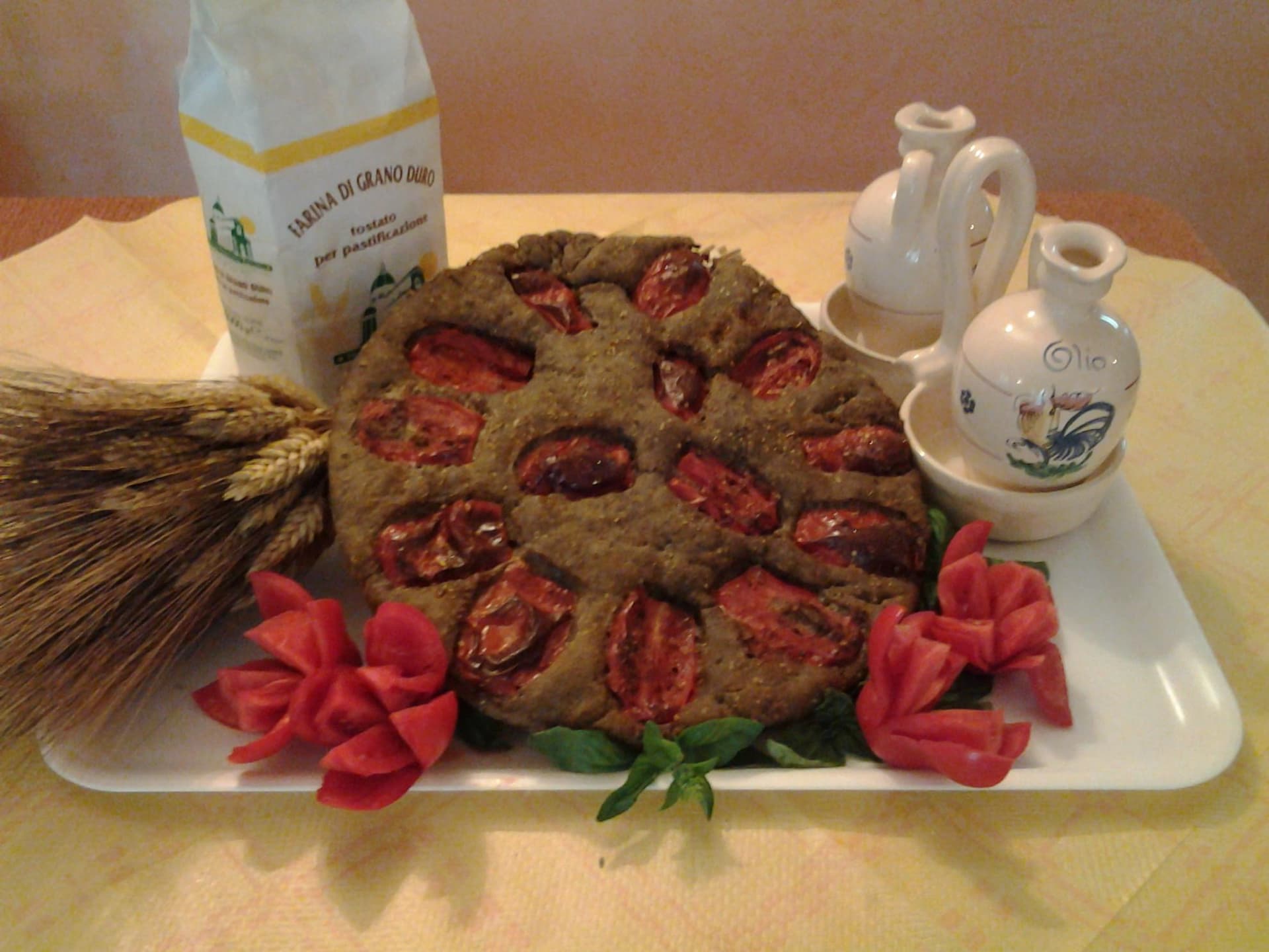 Focaccia barese di Grano Arso Focaccia barese di Grano Arso