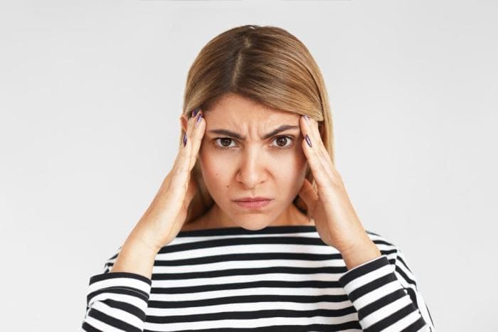 Mal di testa? 10 rimedi naturali efficaci che non immaginavi Mal di testa? 10 rimedi naturali efficaci che non immaginavi