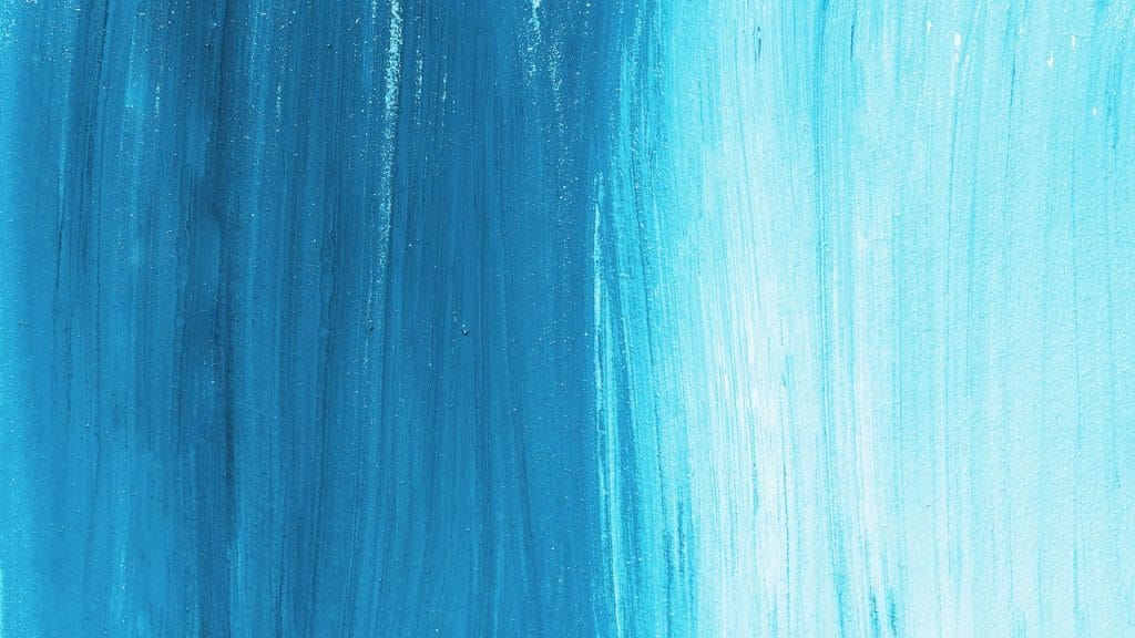 pennellate di varie tonalità di azzurro, come si dice azzurro in inglese