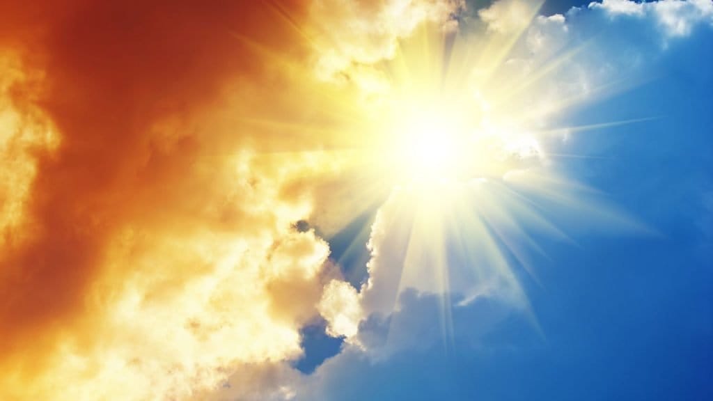 Sole alto nel cielo, come si dice caldo in inglese