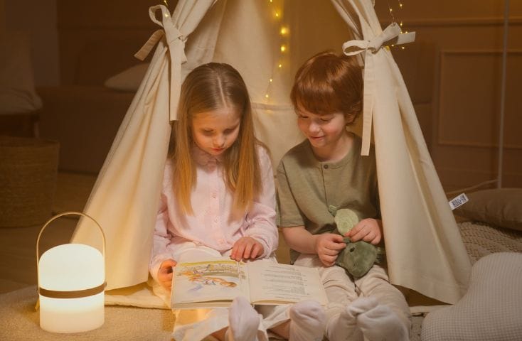 bambini in una tenda, come si dice casa in inglese