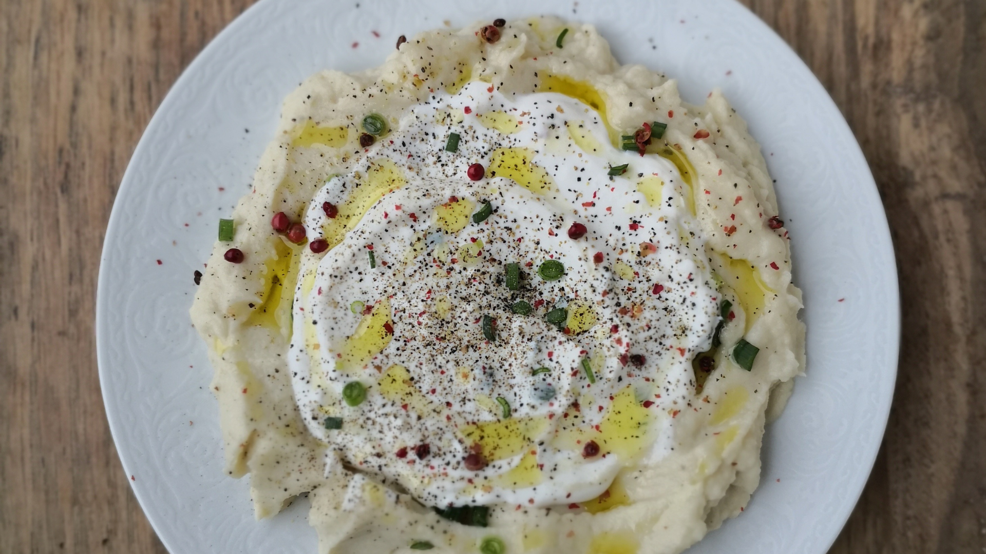 Crema di Cavolfiore con Miso, Kefir e Limoni Fermentati: Ricetta Sana Crema di Cavolfiore con Miso, Kefir e Limoni Fermentati: Ricetta Sana