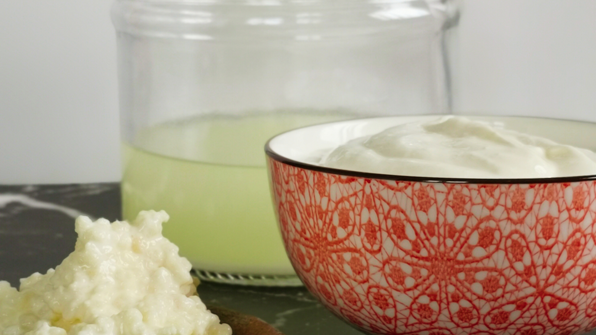 kefir di latte: 7 incredibili utilizzi del siero per bellezza e salute kefir di latte: 7 incredibili utilizzi del siero per bellezza e salute