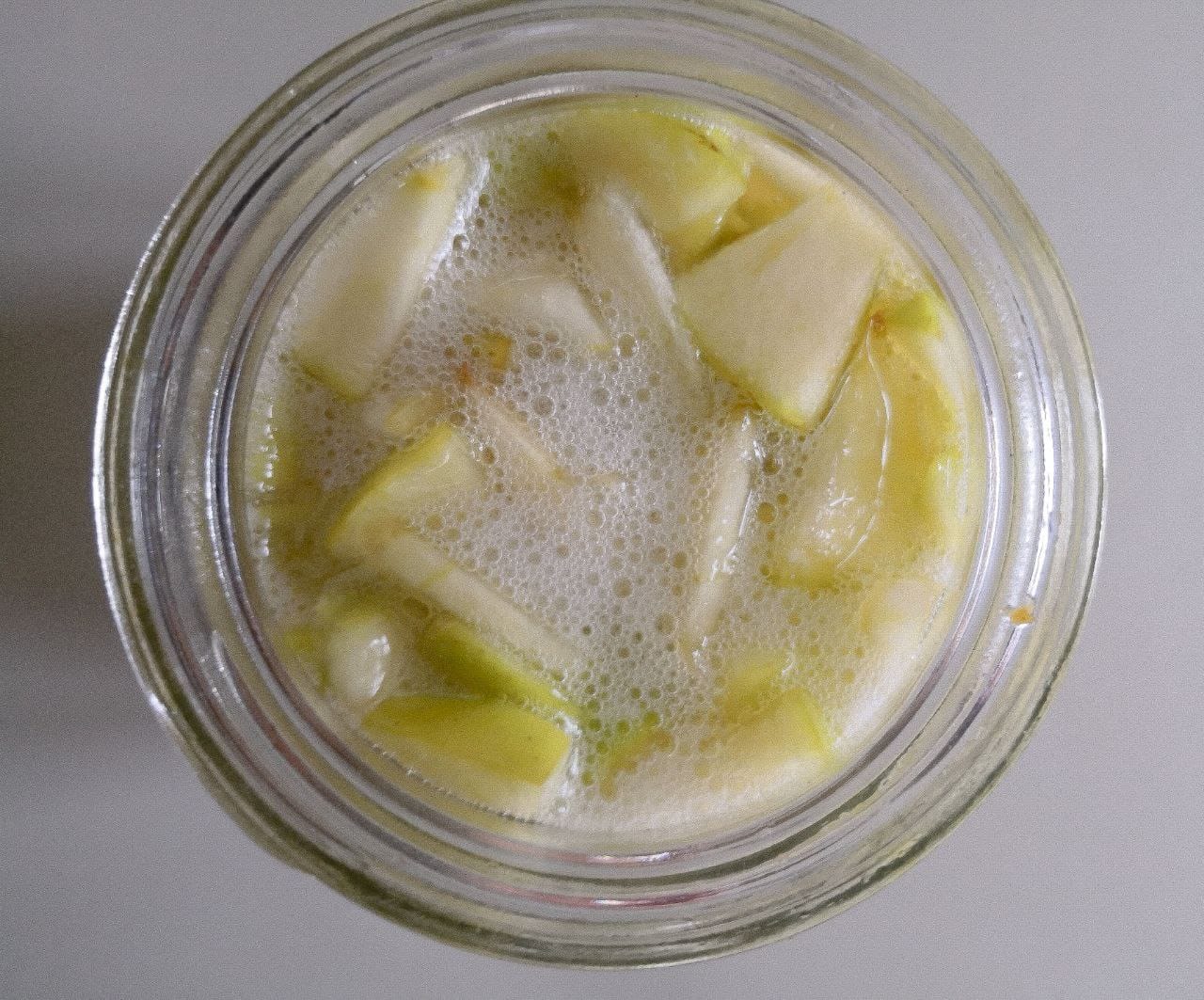 Mele lacto-fermentate